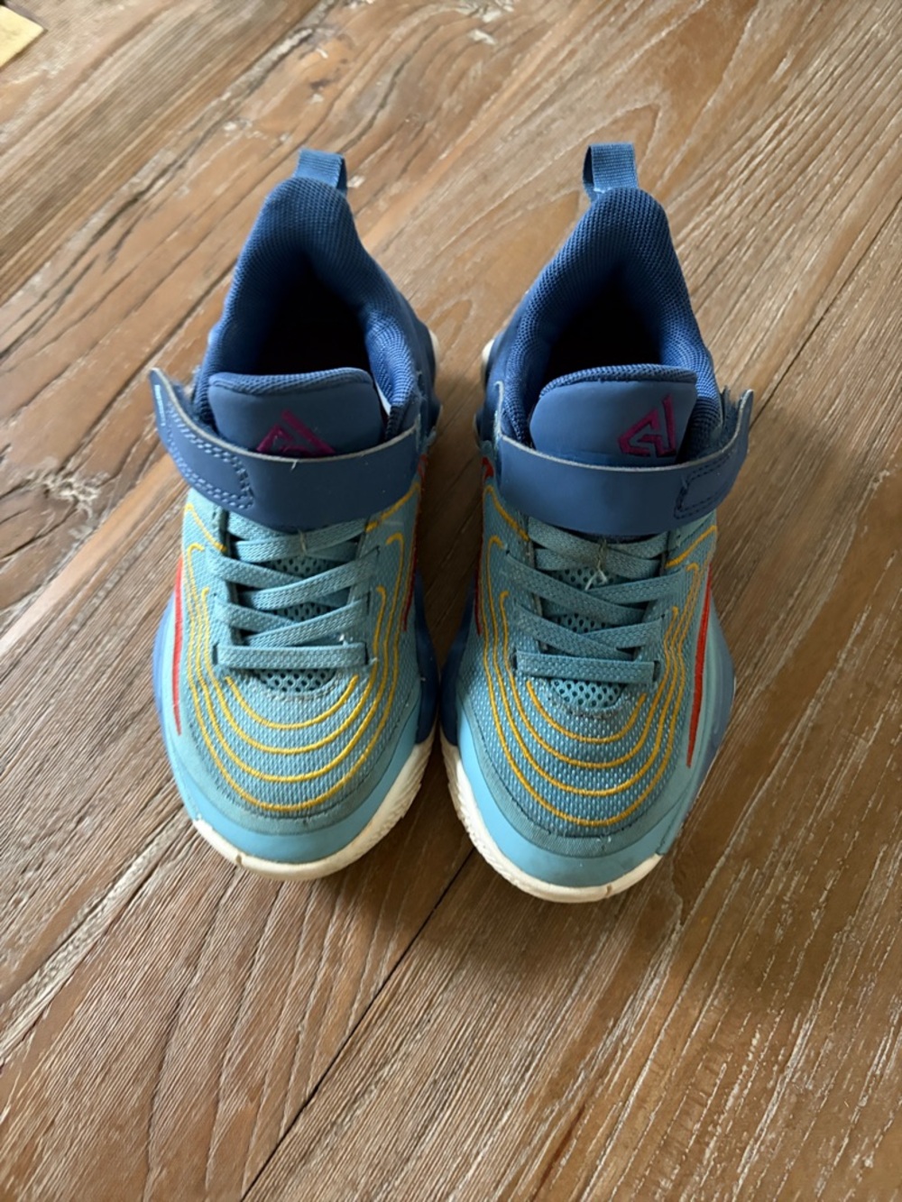 Nike Giannis size 11c Kids Blue Athletic Sneakers with Yellow Accents